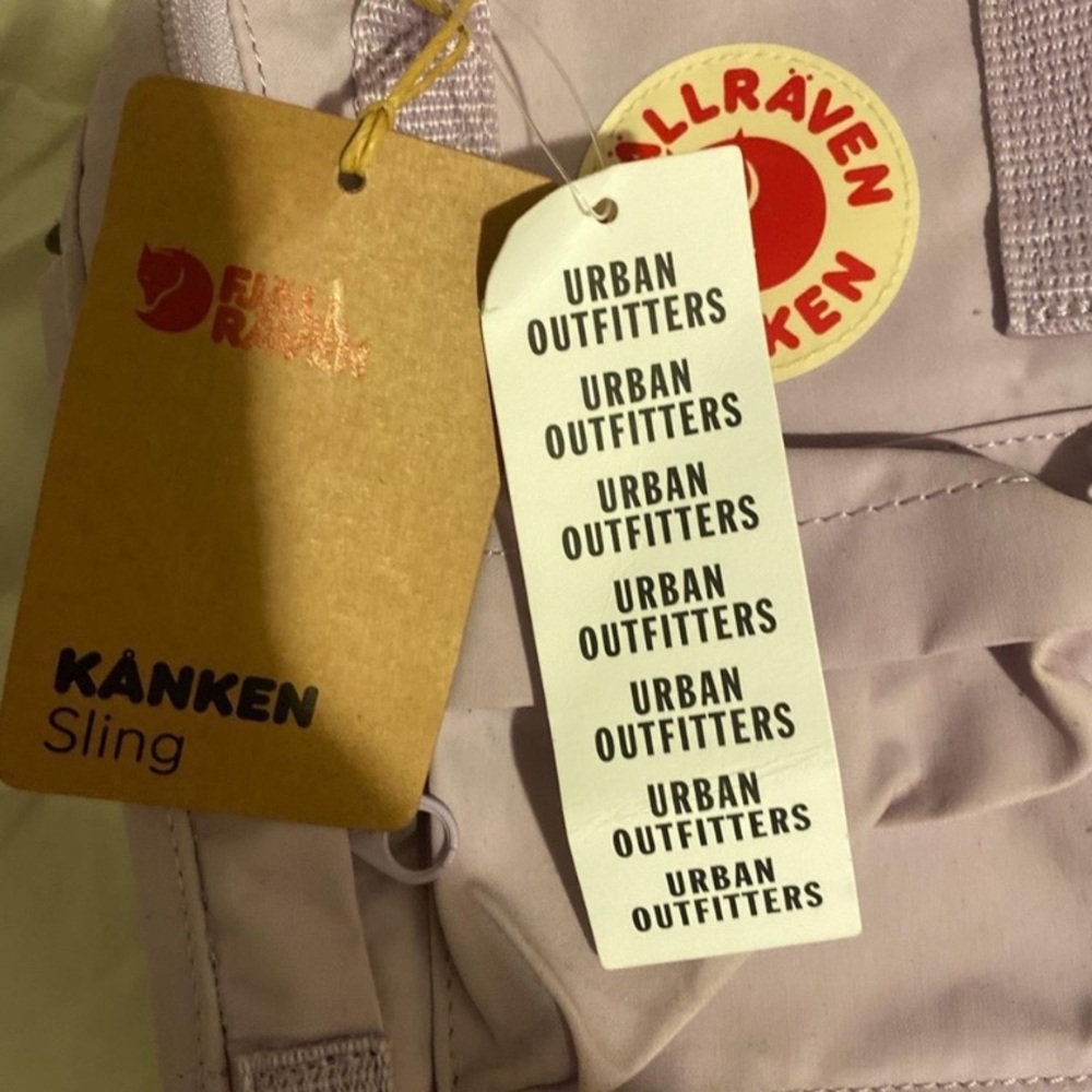 Lavender kan kan backpack